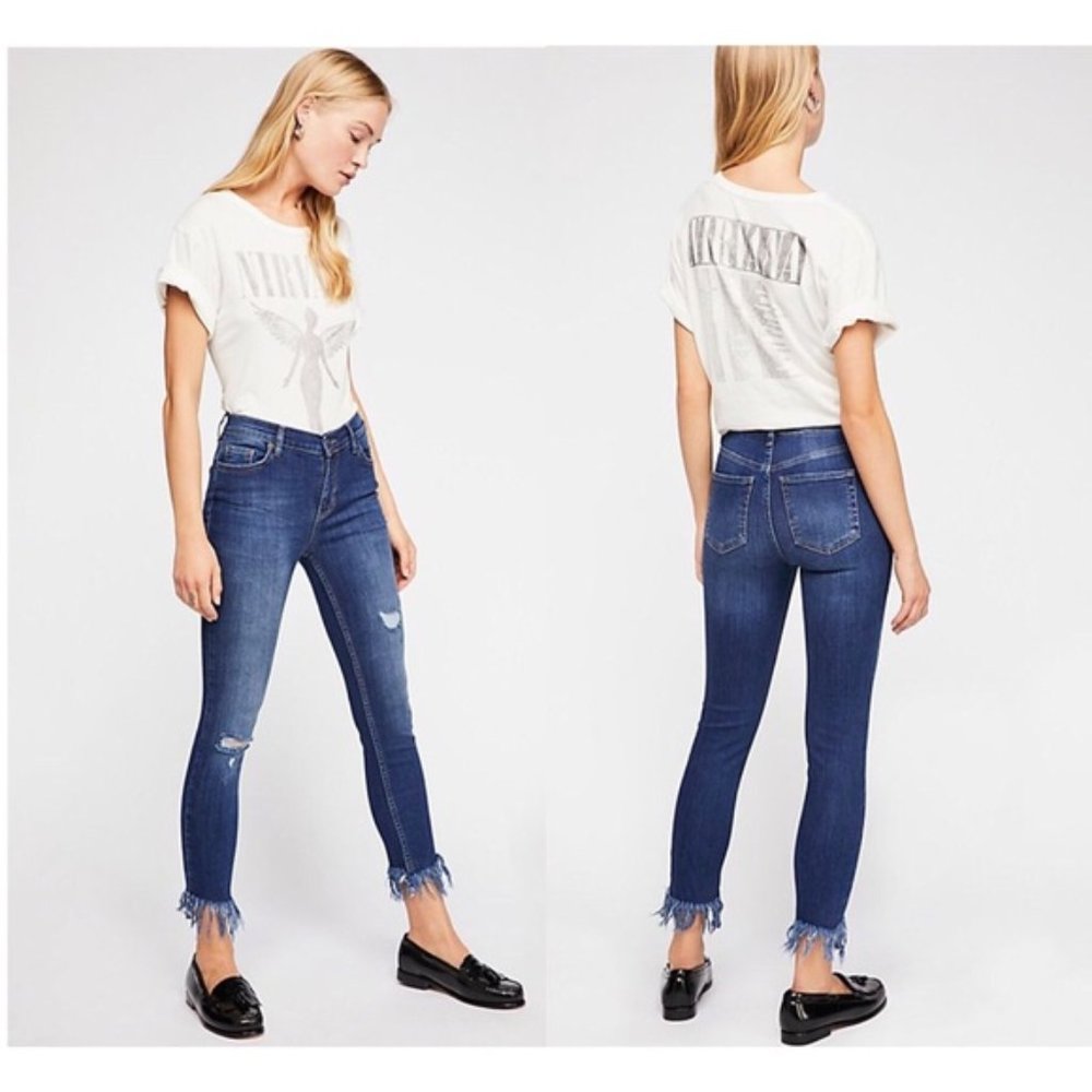 Free People Great Heights Frayed Hem Distressed Skinny Jeans Size 30 - Picture 2 of 16